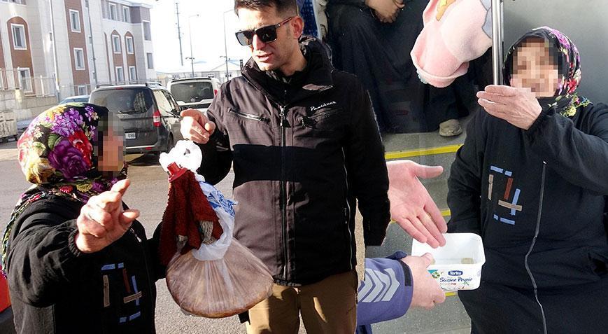 Zabıtanın parasına el koyduğu kadın dilenciden şok sözler: Haram ederim