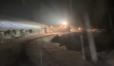 Ardanuç-Ardahan Karayolu Ulaşımı İçin Çalışmalar Devam Ediyor