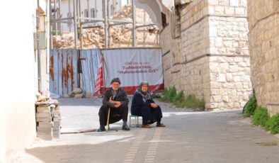 Kahramanmaraş’ta Tarihi Sokakta Yalnızlık