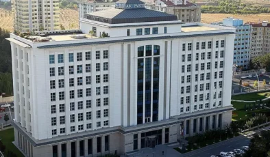 Polis Memuru İntihar Etti