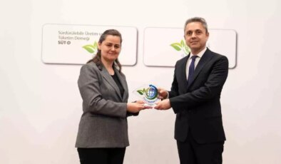 Aksa Doğalgaz, Düşük Karbon Kahramanı Ödülünü Aldı