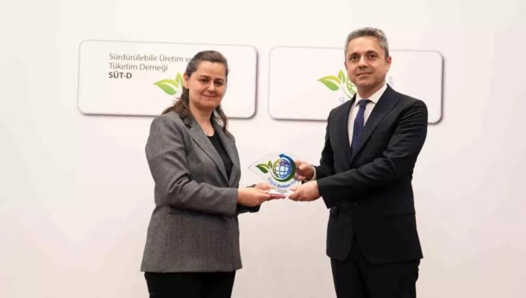Aksa Doğalgaz, Düşük Karbon Kahramanı Ödülünü Aldı