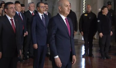 Anıtkabir’de 23 Nisan töreni!