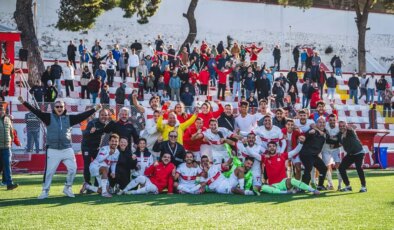 Ayvalıkgücü Belediyespor 2. Lig Kapısında!