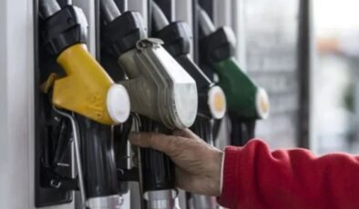 Benzine indirim sonrası zam