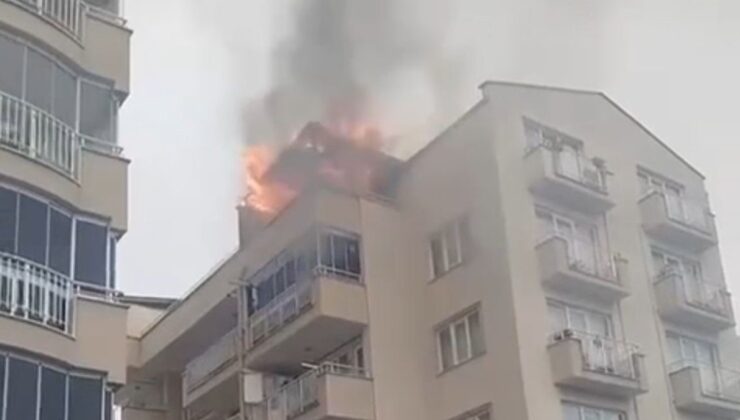 Bursa’da 5 Katlı Apartmanda Yangın