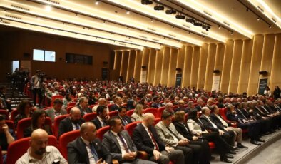 Bursa’da “Dirençli Kentler Zirvesi” düzenlendi