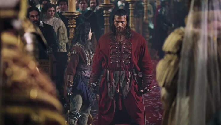 Can Yaman’ın verdiği küstah yanıt pahalıya patladı!