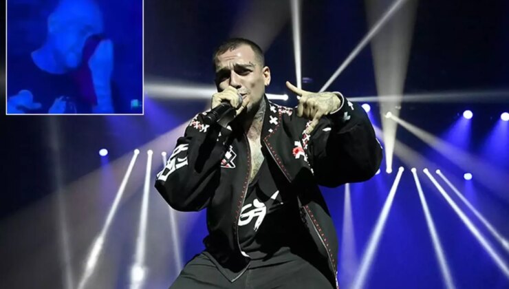 Ezhel konserinde iğrenç olay! Yaptığı hareketle hayrete düşürdü