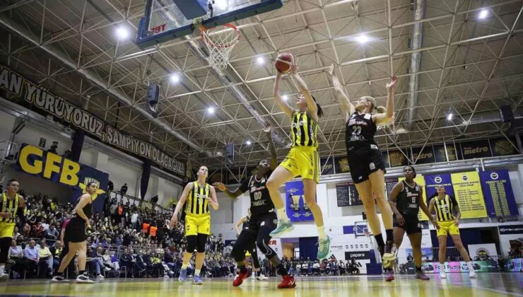 Fenerbahçe Opet, Mersin’i Yenerek Finalde 2-0 Öne Geçti