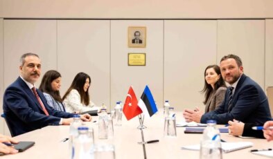 Hakan Fidan Estonya Dışişleri Bakanı ile Görüştü