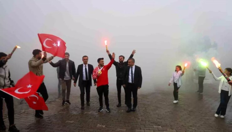 Harun Algül, Şırnak’ta Altın Madalya İle Karşılandı