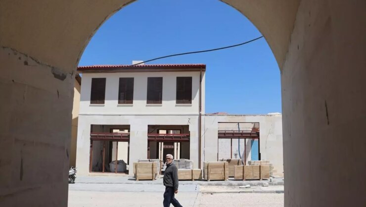 Hatay’da Ticari Hayat Yeniden Canlanıyor