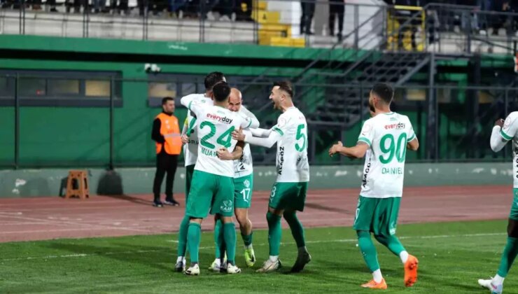 Iğdır FK, Sakaryaspor’u 4-0 Geçti