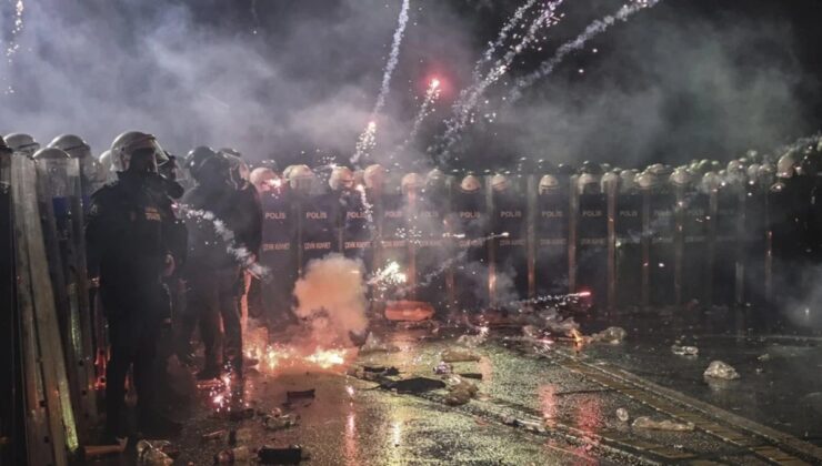 Yolsuzluk ve Terör Soruşturmasında 127 Protestocu Tahliye Edildi