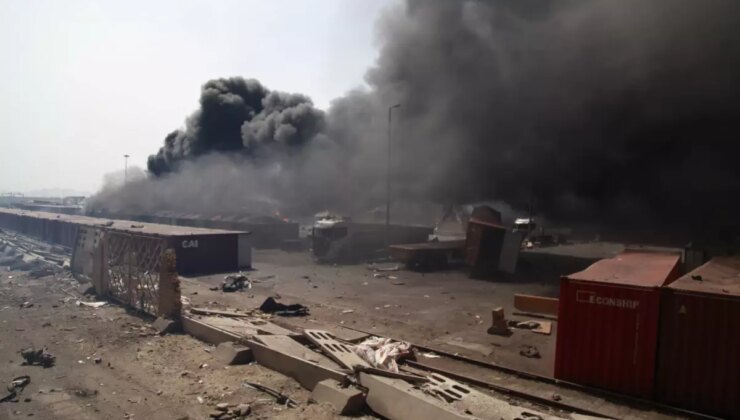 İran’da Liman Patlamasında 40 Ölü!