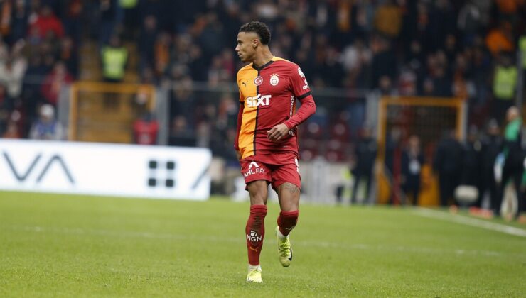 Ismail Jakobs 14 Maç Sonra Sahalara Döndü