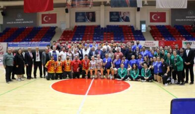 Karabük’te İşitme Engelliler Voleybol Şampiyonası Sona Erdi