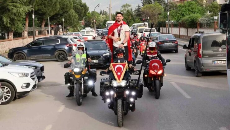 Kerem Kamal Avrupa Şampiyonu