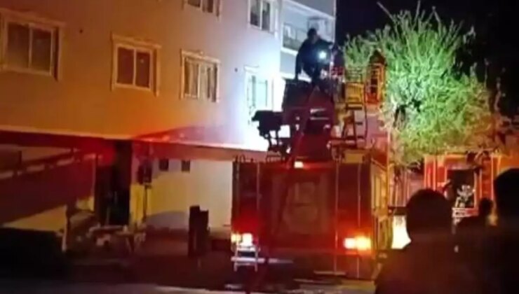 Kırıkhan’da Üst Kat Yangını Kontrol Altına Alındı