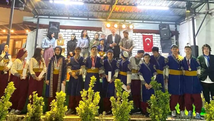 Kütahya Kadim Vakfı’ndan Öğrencilere Moral Etkinliği