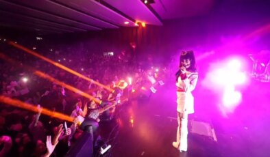 Melis Fis, 23 Nisan Bayramı’nda Denizlililere Unutulmaz Bir Konser Verdi