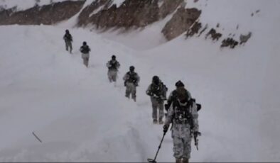 Mehmetçik, Zorlu Koşullarda Vatan Görevini Sürdürüyor