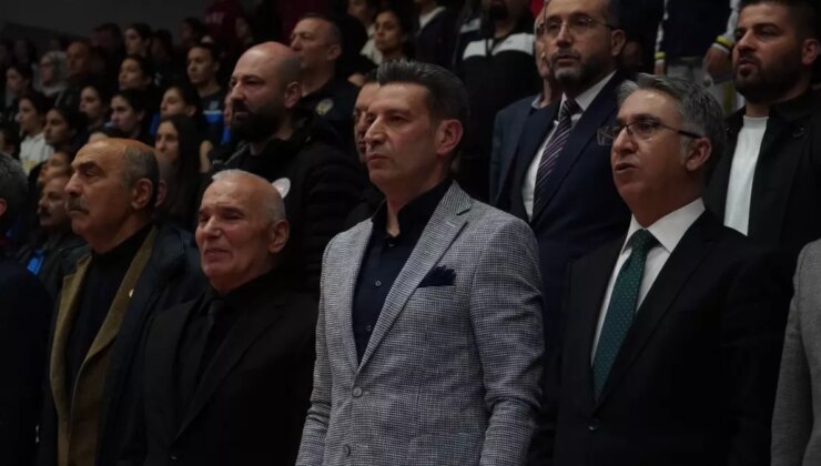 Samsun’da U22, Genç ve Yıldız Kadınlar Boks Şampiyonası Başladı