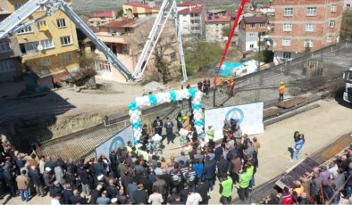 Suşehri’nde Yeni İş Yerlerinin Temeli Atıldı