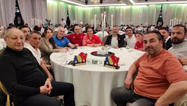 Türkiye Halter Şampiyonası’nda 19 Madalya Kazandı