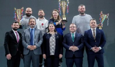 U20 Kadınlar Güreş Türkiye Şampiyonası’nda Kupanın Sahipleri Belli Oldu