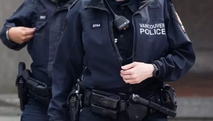 Vancouver’da Araç Kalabalığa Girdi: Ölü ve Yaralılar Var