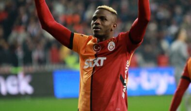 Victor Osimhen Gol Krallığında Zirvede