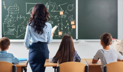15 bin sözleşmeli öğretmen alımı için başvurular bugün sona eriyor
