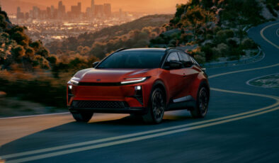 Toyota, ABD Pazarına Elektrikli Yeni C-HR Modelini Tanıttı