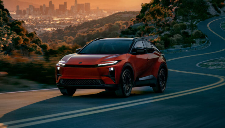 Toyota, ABD Pazarına Elektrikli Yeni C-HR Modelini Tanıttı