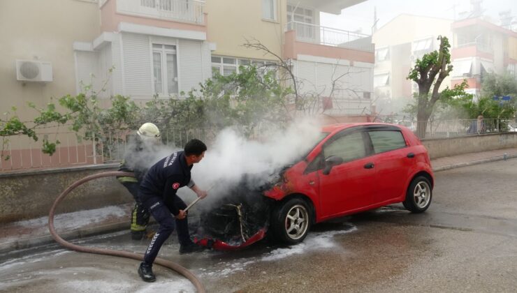 Mahalleli Hortumla Müdahale Etti, Çocukların Yorumu Gülümsetti