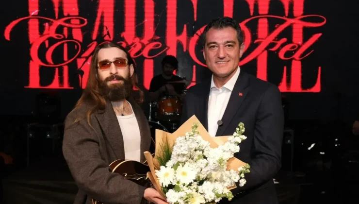 Emre Fel Giresun’da Binleri Coşturdu