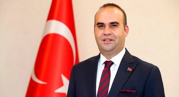 Mehmet Fatih Kacır’dan Necip Fazıl Kısakürek’e Vefa Mesajı