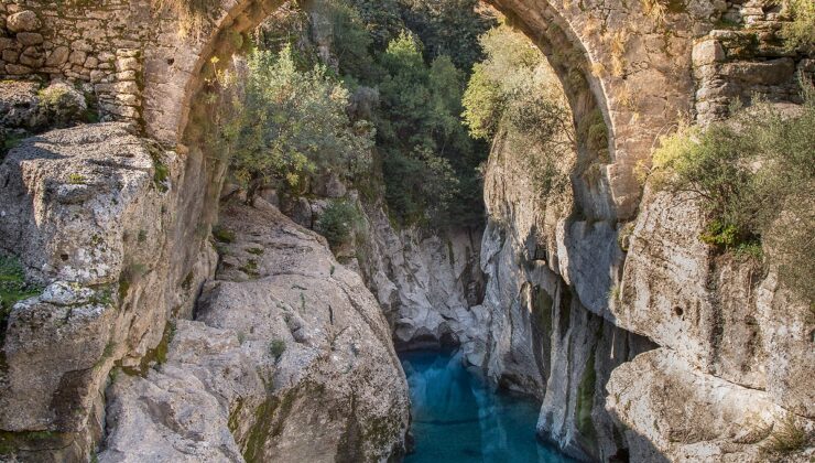 2 Bin Yıllık Roma Köprüsü Zamana Direniyor