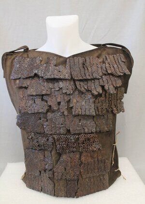 Kelkit’te Bulundu, 1.500 Yıllık Roma Zırhı Ayağa Kaldırıldı