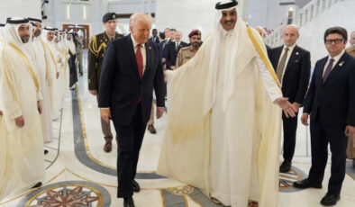 ABD’de Katar’ın hediye ettiği jetin makam uçağı yapılmamasına karşı tasarı, Senato’dan geçmedi