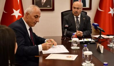 Adana’da evlenecek gençlere alışverişlerinde indirim sağlanması amacıyla protokol imzalandı