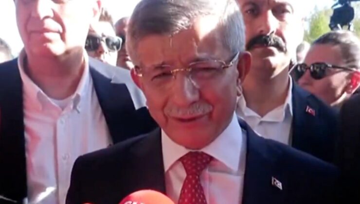 Ahmet Davutoğlu: Acı haberi alınca yüreğimizden bir şeyler koptu