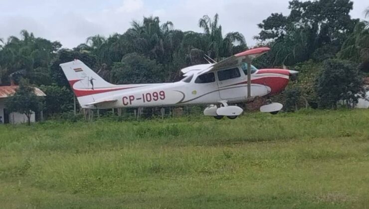 Amazon’da bataklığa düşen uçaktaki 1’i çocuk 4 kişi kurtarıldı