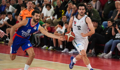 Anadolu Efes, Karşıyaka’yı Deplasmanda Mağlup Etti!