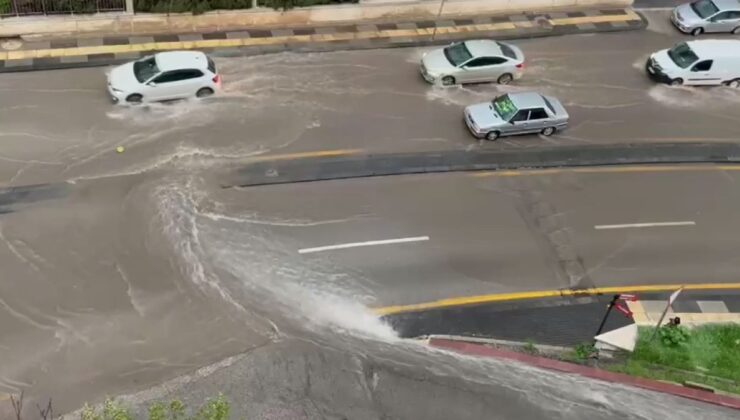 Ankara’da Sağanak Yağış Hayatı Felç Etti