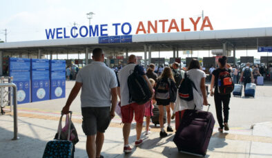 Bayram tatilinin uzatılmaması Antalya’da turizm beklentisini düşürmedi
