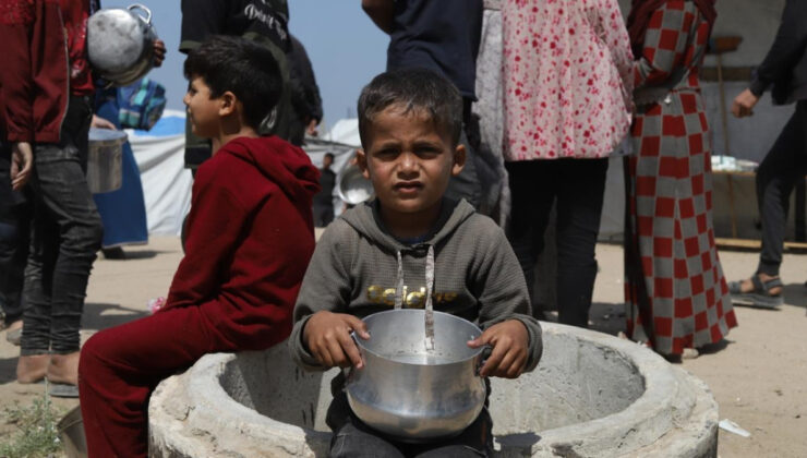 Gazze’de İnsani Kriz Derinleşiyor