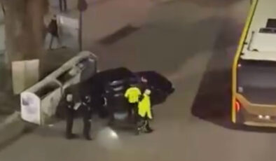 Bursa’da kaza yapan sürücü, polisi görünce kendini araca kilitledi